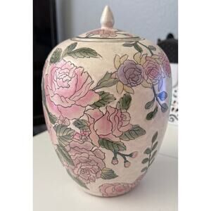 Chinoiserie Pink and Green Peony Ginger Jar With‎ Lid from Late 20th Century